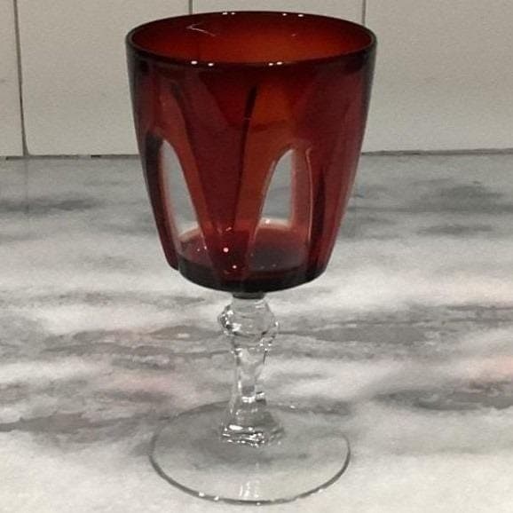 Cristal D'Arques Ruby Cut-to-Clear Gothic Wine Glass, Vintage French Crystal - Thumbnail 10