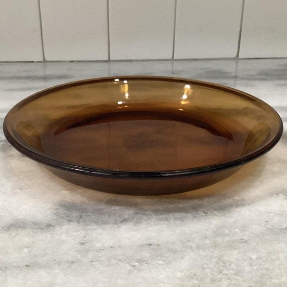 Anchor Hocking Fire-King Amber Pie Plates, Set of 2, Vintage Brown Bakeware - Thumbnail 17