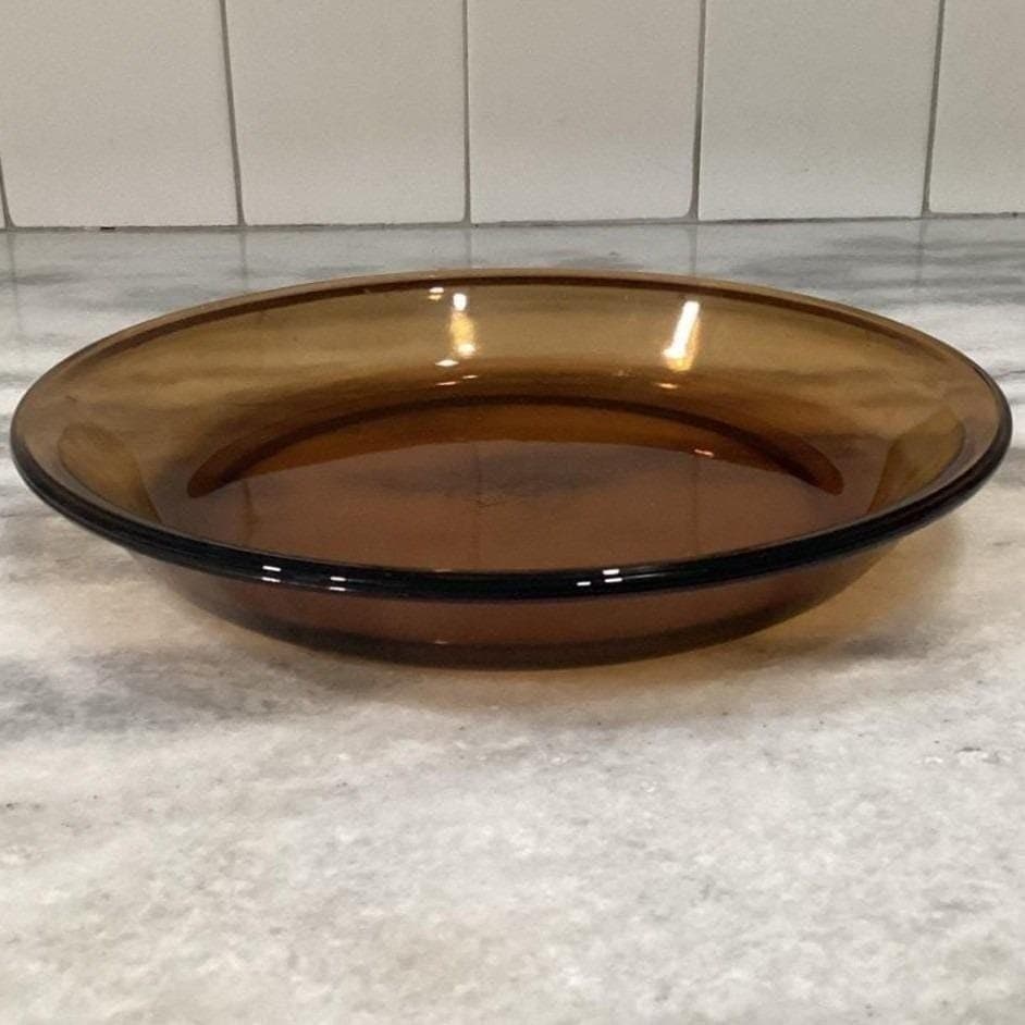 Anchor Hocking Fire-King Amber Pie Plates, Set of 2, Vintage Brown Bakeware - Thumbnail 11