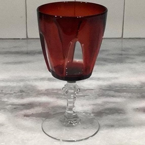 Cristal D'Arques Ruby Cut-to-Clear Gothic Wine Glass, Vintage French Crystal - Thumbnail 8
