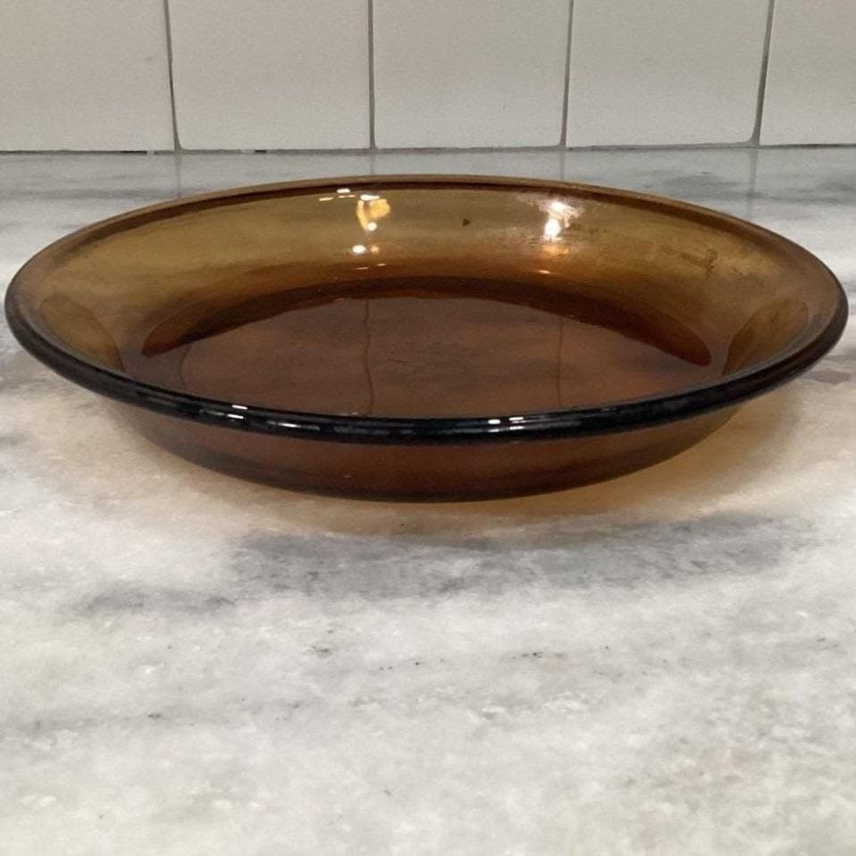 Anchor Hocking Fire-King Amber Pie Plates, Set of 2, Vintage Brown Bakeware - Thumbnail 14