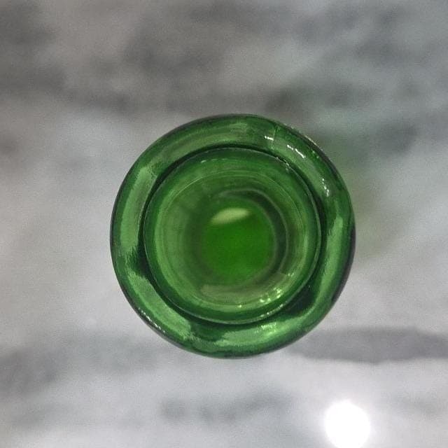 CLG Co. Emerald Green Glass Bud Vase, Vintage Ribbed Flower Holder, Centerpiece - Thumbnail 4