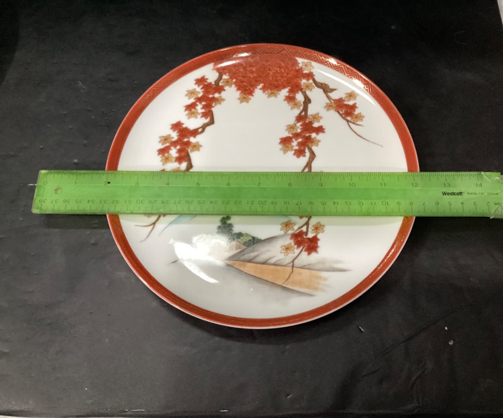 Arita China Art15 Rust Gold Leaves Branches-Trees/Hills-Dinner Plates Set of 2 - Thumbnail 9