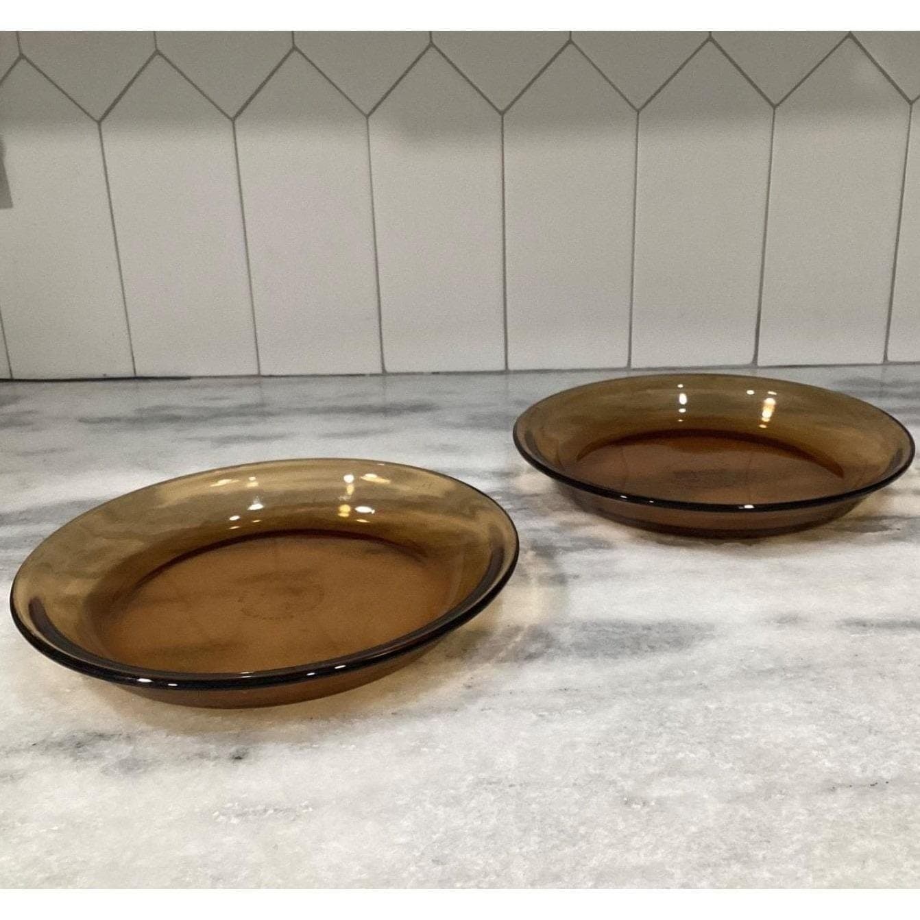 Anchor Hocking Amber Pie Plate #1060, Set of 2, Vintage Fire-King Bakeware - Thumbnail 9