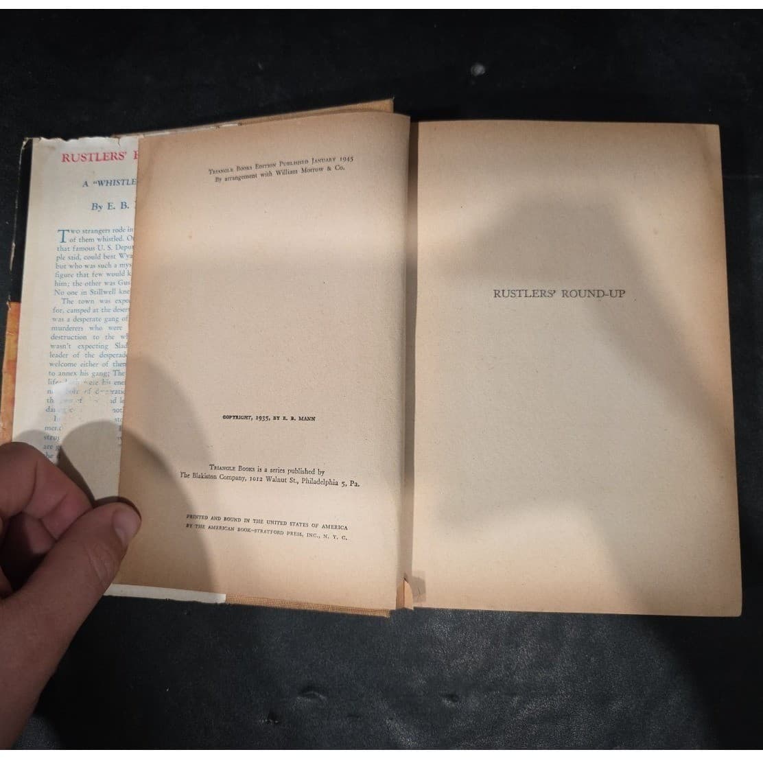 Rustlers' Round-Up E.B. Mann 1945 Triangle Books Western The Whistler Vintage - Thumbnail 5