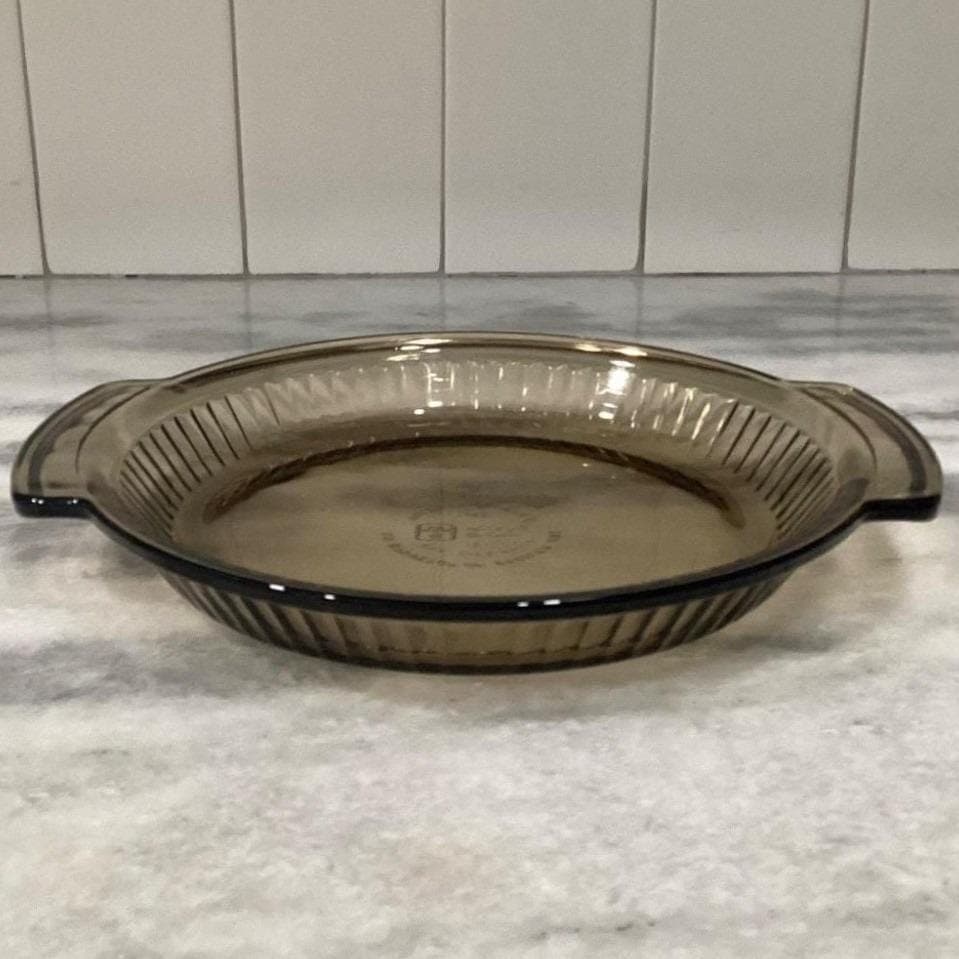 Anchor Hocking Brown Glass Pie Plates #1460, Set of 2, Vintage USA Bakeware - Thumbnail 12
