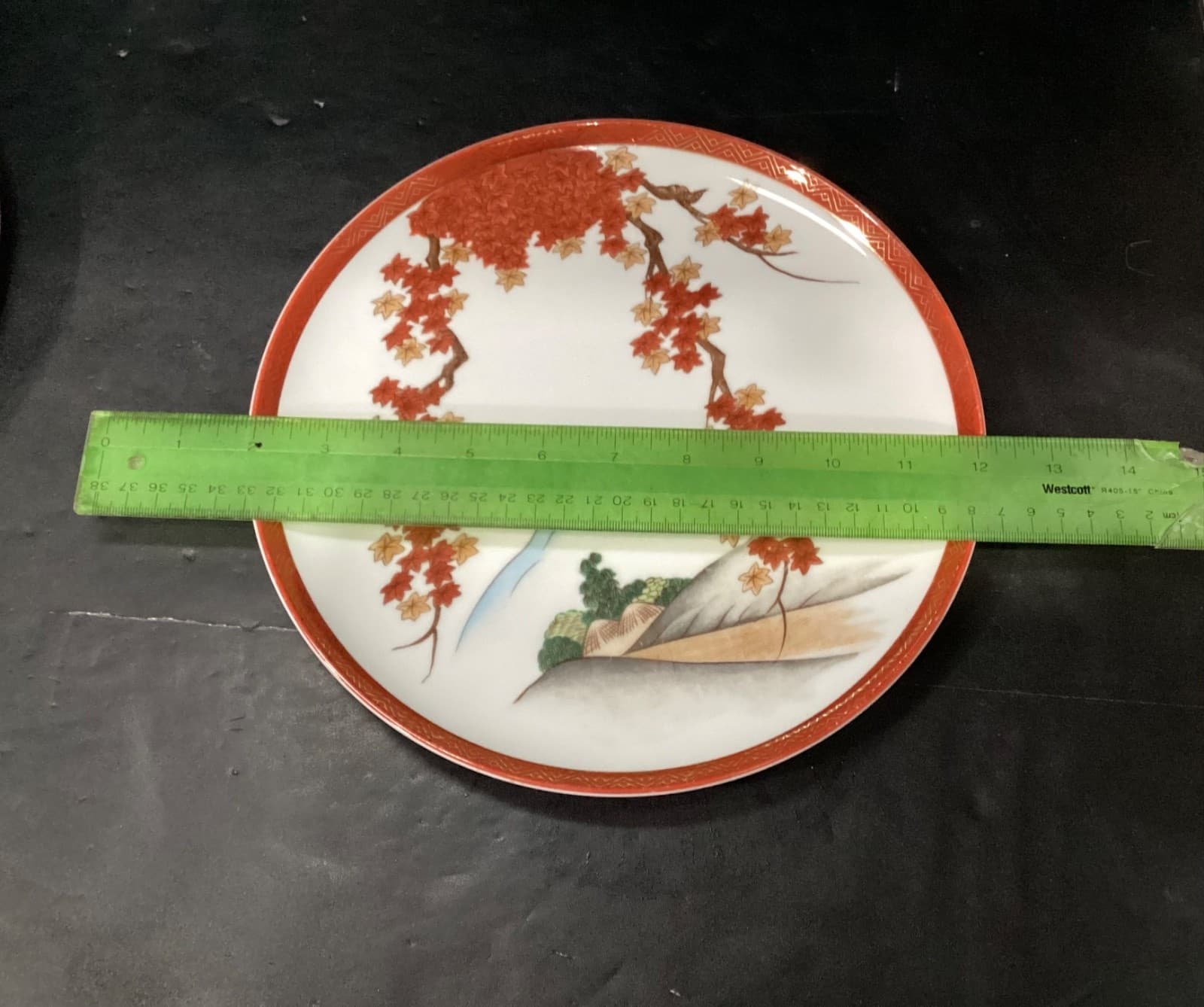 Arita China Art15 Gold Leaves on Branches-Trees/Hills-Dinner Plates-Set of 4 - Thumbnail 9