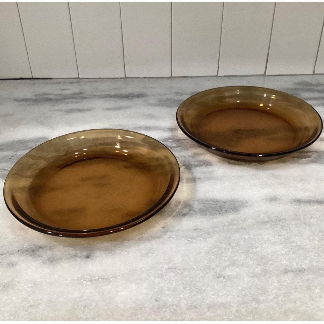 Anchor Hocking Amber Pie Plate #1060, Set of 2, Vintage Fire-King Bakeware - Thumbnail 8