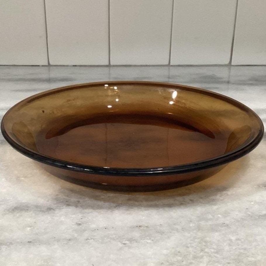 Anchor Hocking Fire-King Amber Pie Plates, Set of 2, Vintage Brown Bakeware - Thumbnail 15