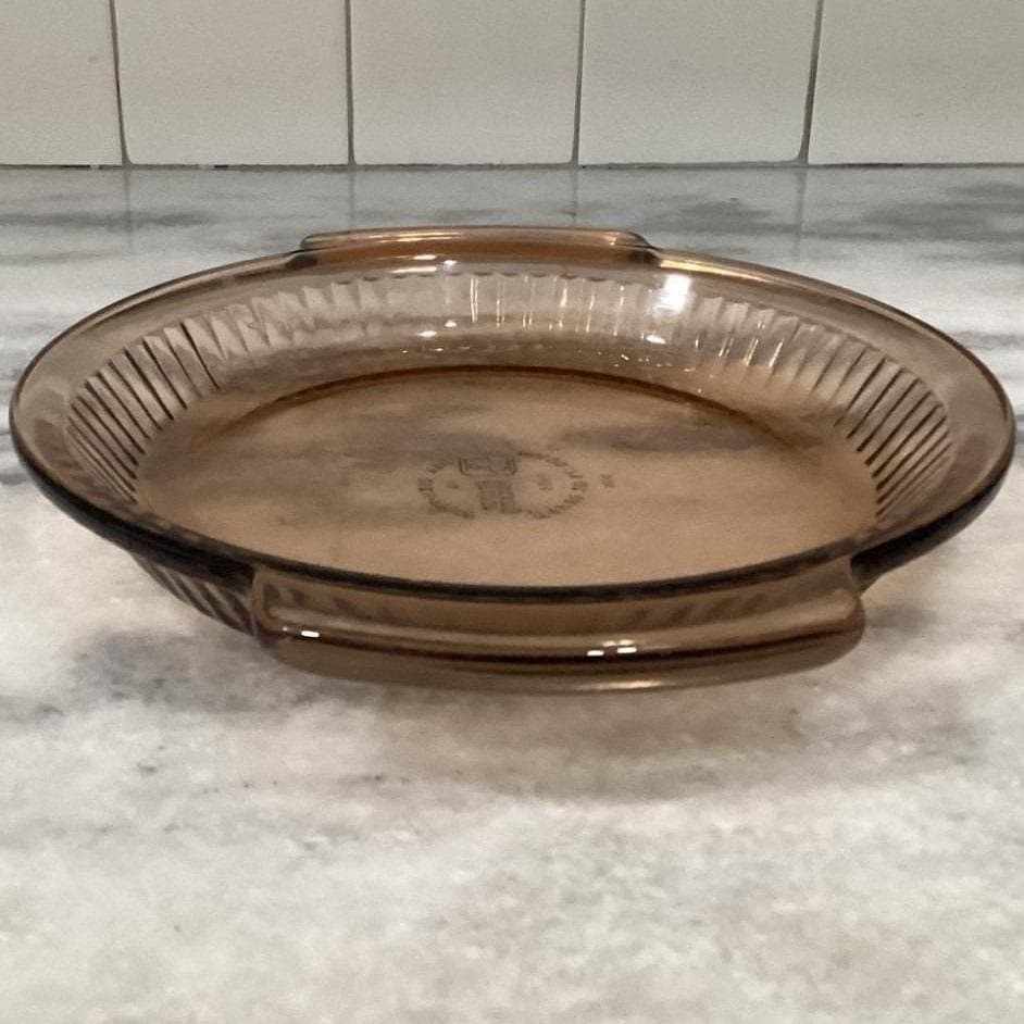 Anchor Hocking Brown Glass Pie Plates #1460, Set of 2, Vintage USA Bakeware - Thumbnail 17
