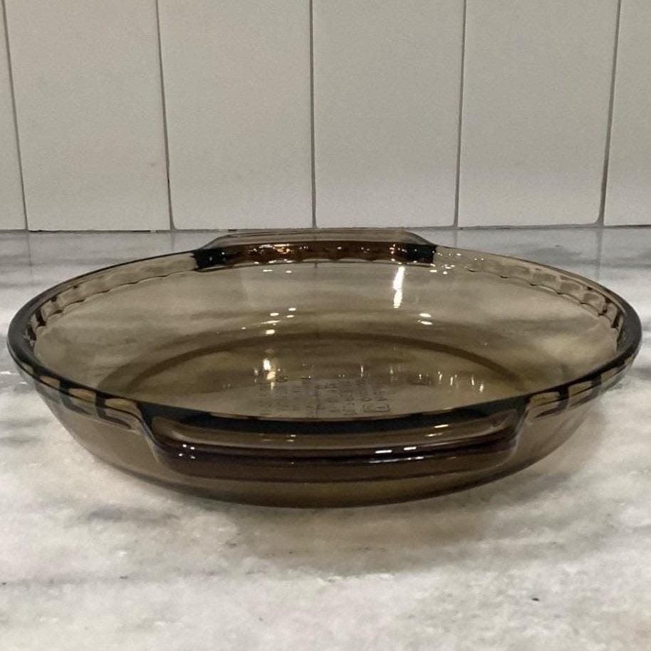 Anchor Hocking Amber Deep Dish Pie Plate #1075, Vintage Brown Glass Bakeware - Thumbnail 12