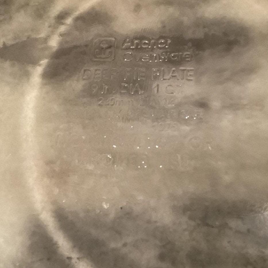 Anchor Hocking Amber Deep Dish Pie Plate #1075, Vintage Brown Glass Bakeware - Thumbnail 4