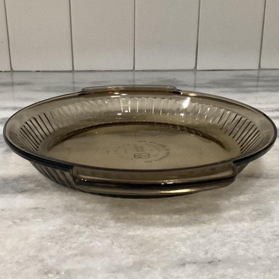 Anchor Hocking Brown Glass Pie Plates #1460, Set of 2, Vintage USA Bakeware - Thumbnail 13