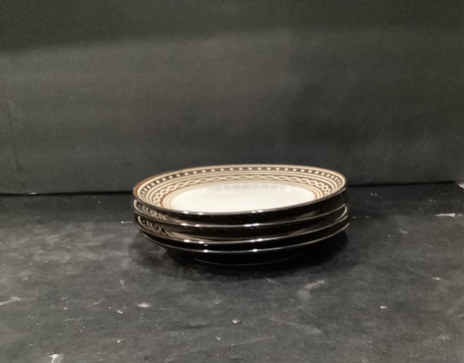 Set Of 4 Gourmet Basics by Mikasa LUCIANA 8.25" Salad Plates - Thumbnail 7