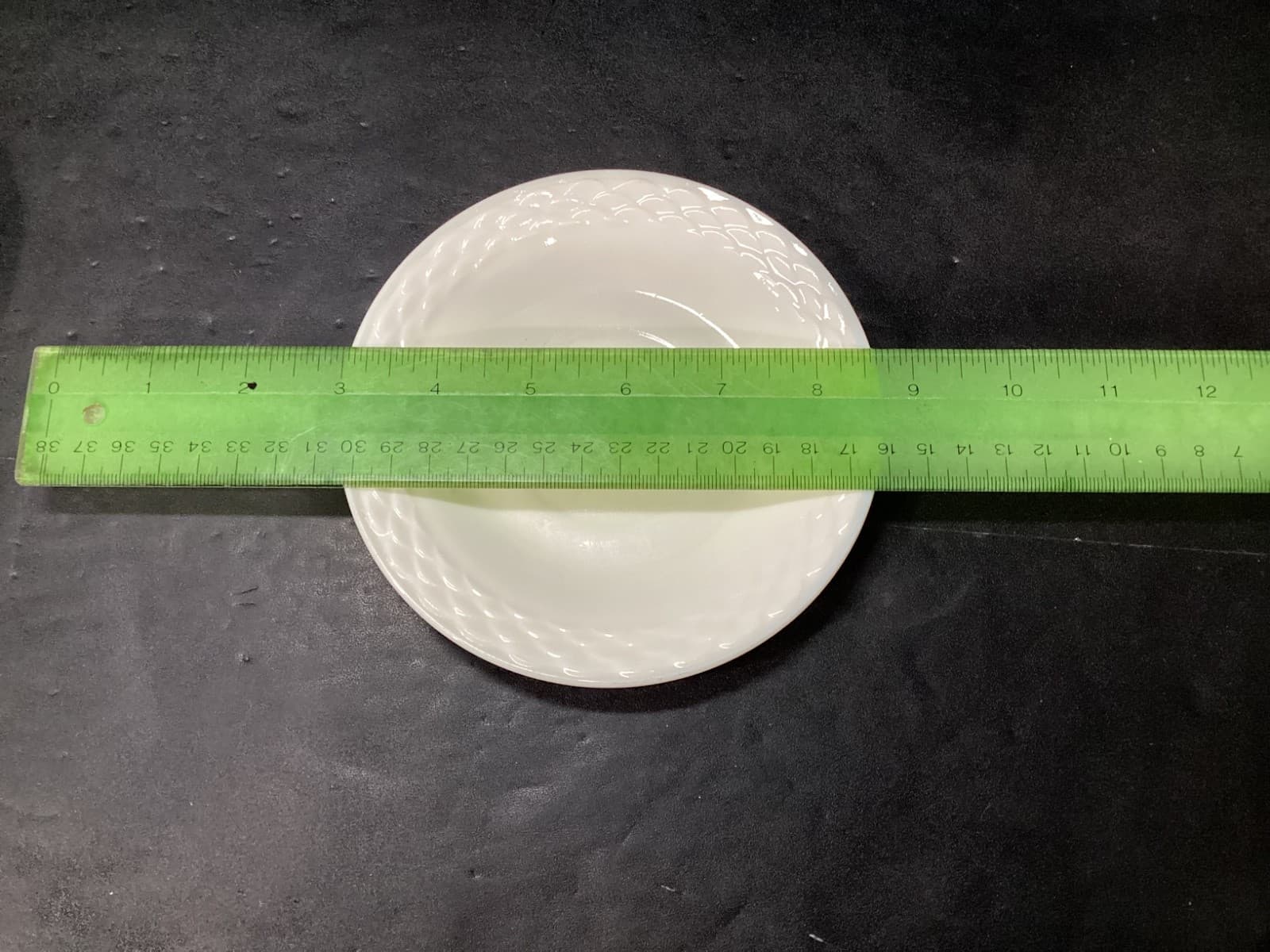 Anchor Hocking Fish Scale Ivory White Basketweave Saucers Set of 4 Uranium VTG - Thumbnail 4