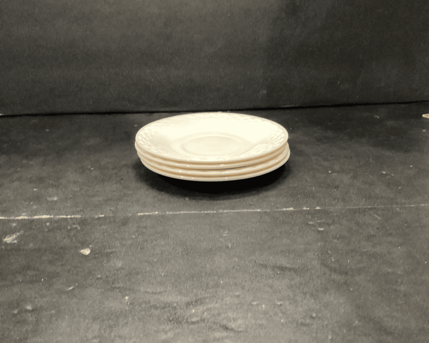 Anchor Hocking Fish Scale Ivory White Basketweave Saucers Set of 4 Uranium VTG - Thumbnail 6