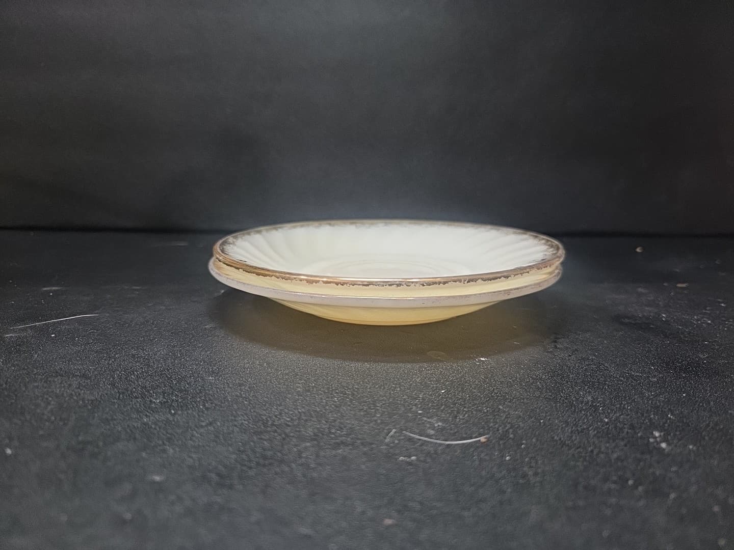 Anchor Hocking Golden Shell Saucers, Swirl Lustre Plates, Gold Trim, Set Of 2 - Thumbnail 8