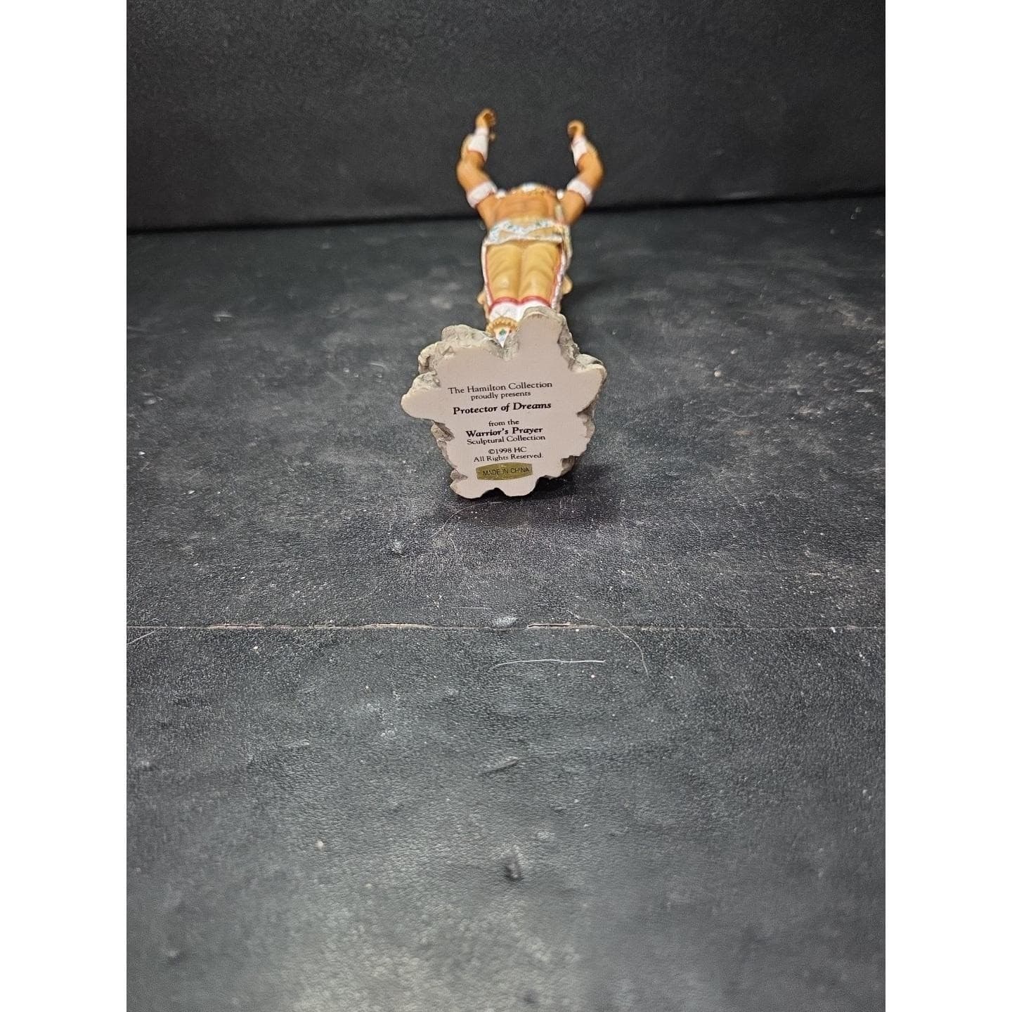 Hamilton Collection Warrior Prayer Protector of Dreams Native American Figurine - Thumbnail 8