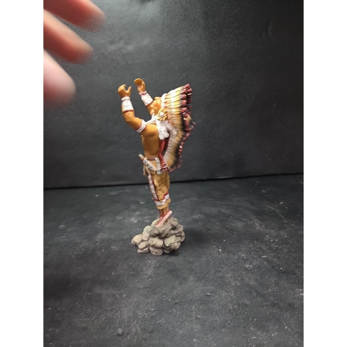Hamilton Collection Warrior Prayer Protector of Dreams Native American Figurine - Thumbnail 5