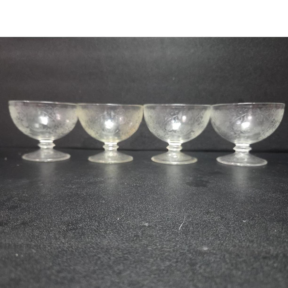 Hazel Atlas Florentine Sherbet Glasses, Set of 4, Vintage Footed Dessert Glass - Thumbnail 5