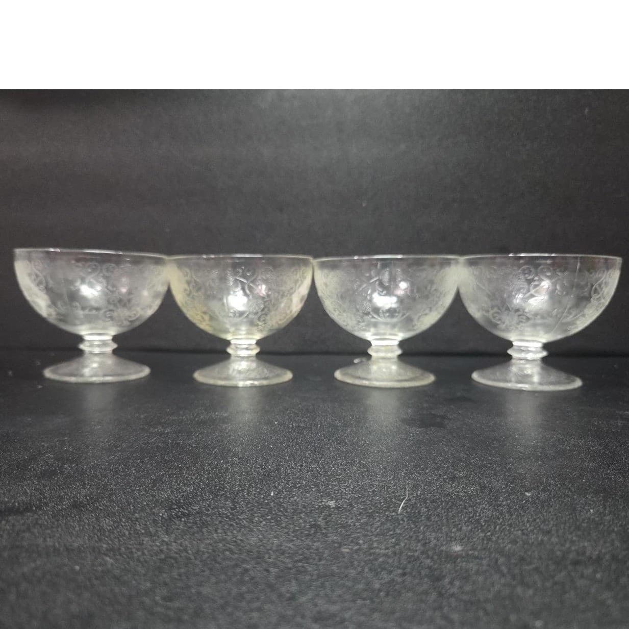 Hazel Atlas Florentine Sherbet Glasses, Set of 4, Vintage Footed Dessert Glass - Thumbnail 2