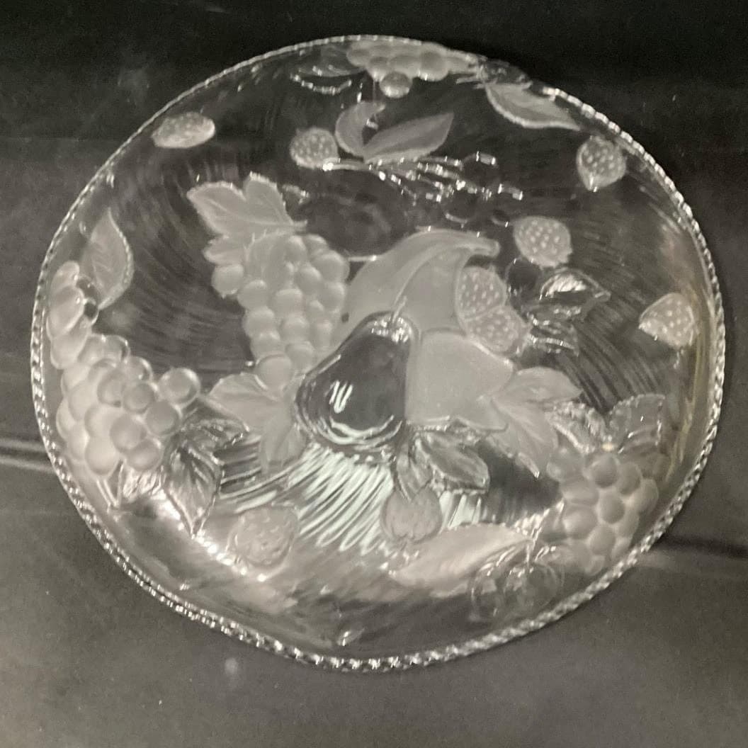 WP&G "Bountiful" Frosted Crystal Serving Platter Fruit Design Pressed Glass Tray - Thumbnail 4