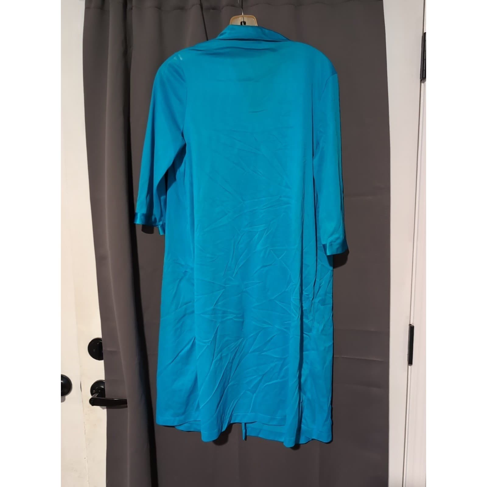 Vanity Fair Vintage Turquoise Blue Button Front Embroidered Robe Housecoat Small - Thumbnail 4
