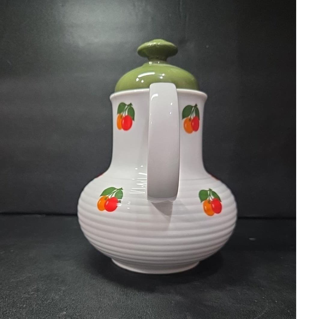 Seltmann Weiden Bavaria Teapot, Cherry Pattern Coffee Pot, Vintage Kitchenware - Thumbnail 3