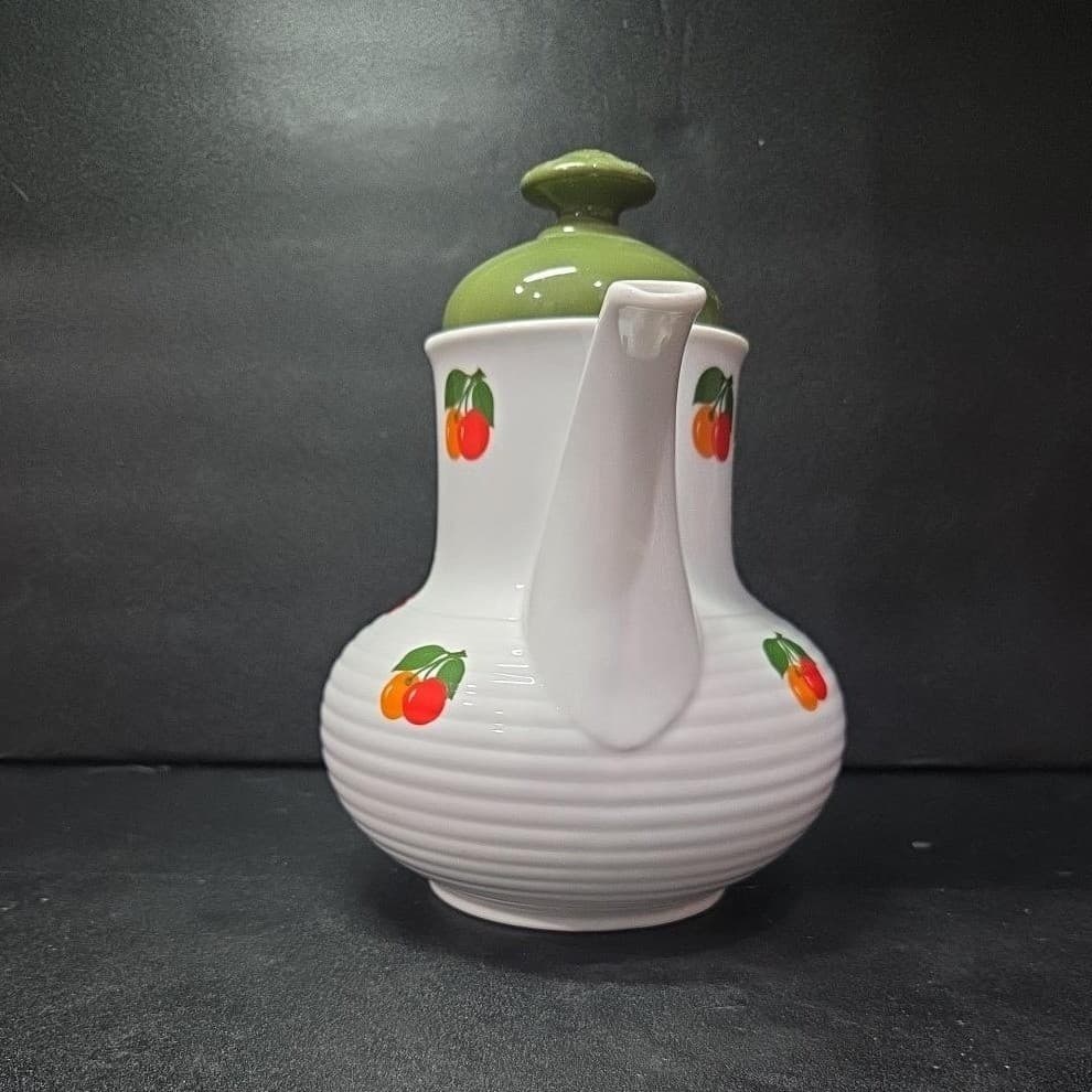 Seltmann Weiden Bavaria Teapot, Cherry Pattern Coffee Pot, Vintage Kitchenware - Thumbnail 5