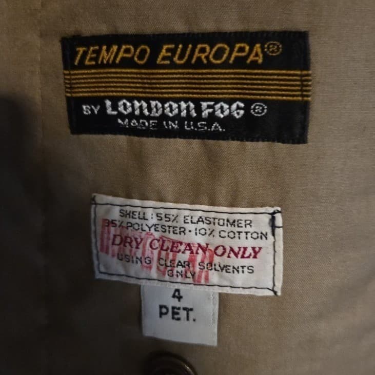 London Fog Tempo Europa Tan Khaki Trench Coat, Red Wool Liner, Women's Petite 4 - Thumbnail 8
