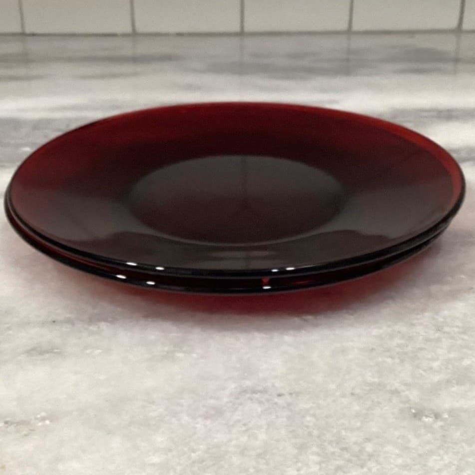 Anchor Hocking Royal Ruby Red Glass Luncheon Plates, Set of 2 Vintage Dinnerware - Thumbnail 9