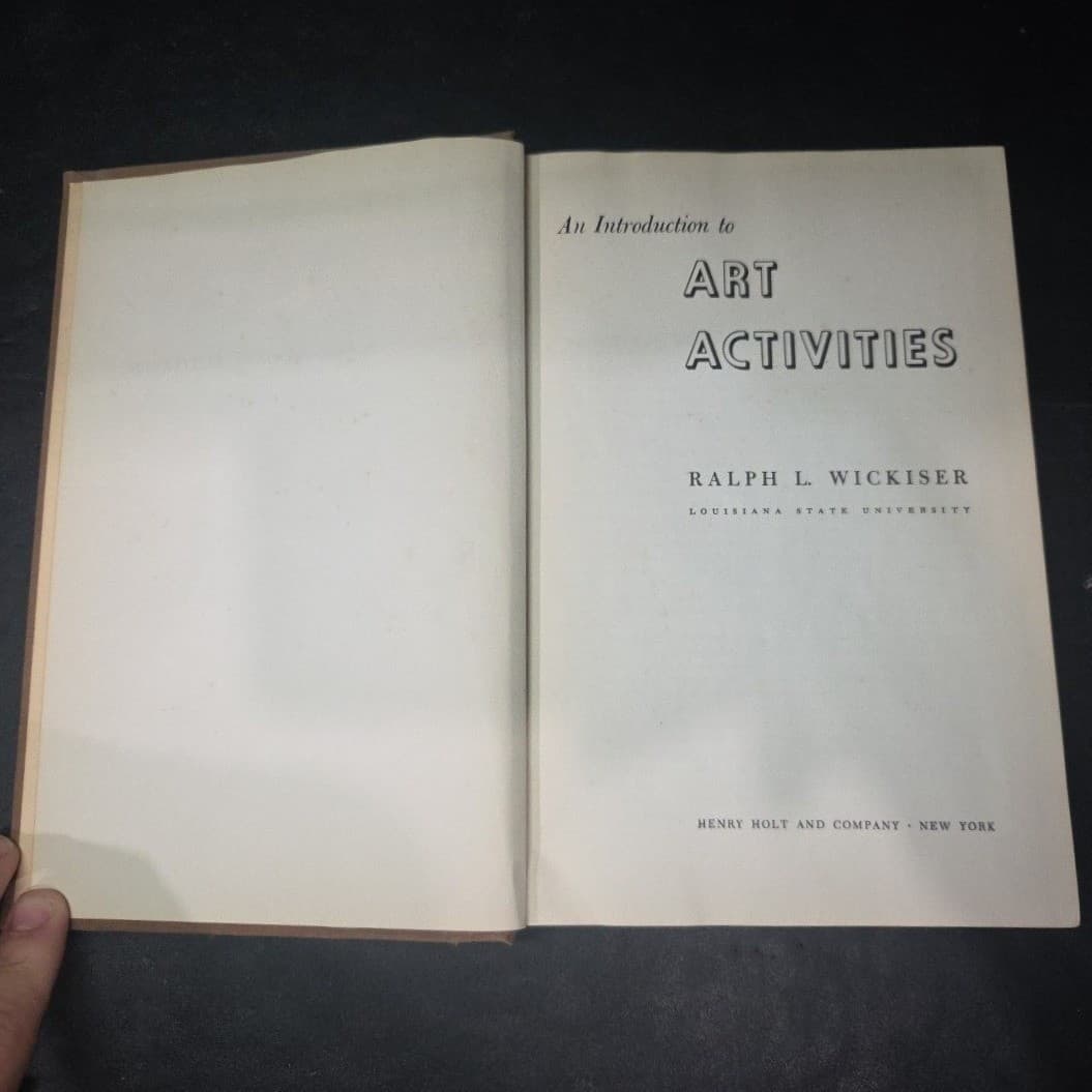 An Introduction to Art Activities Ralph L Wickiser 1947 Hardcover Art Textbook - Thumbnail 4