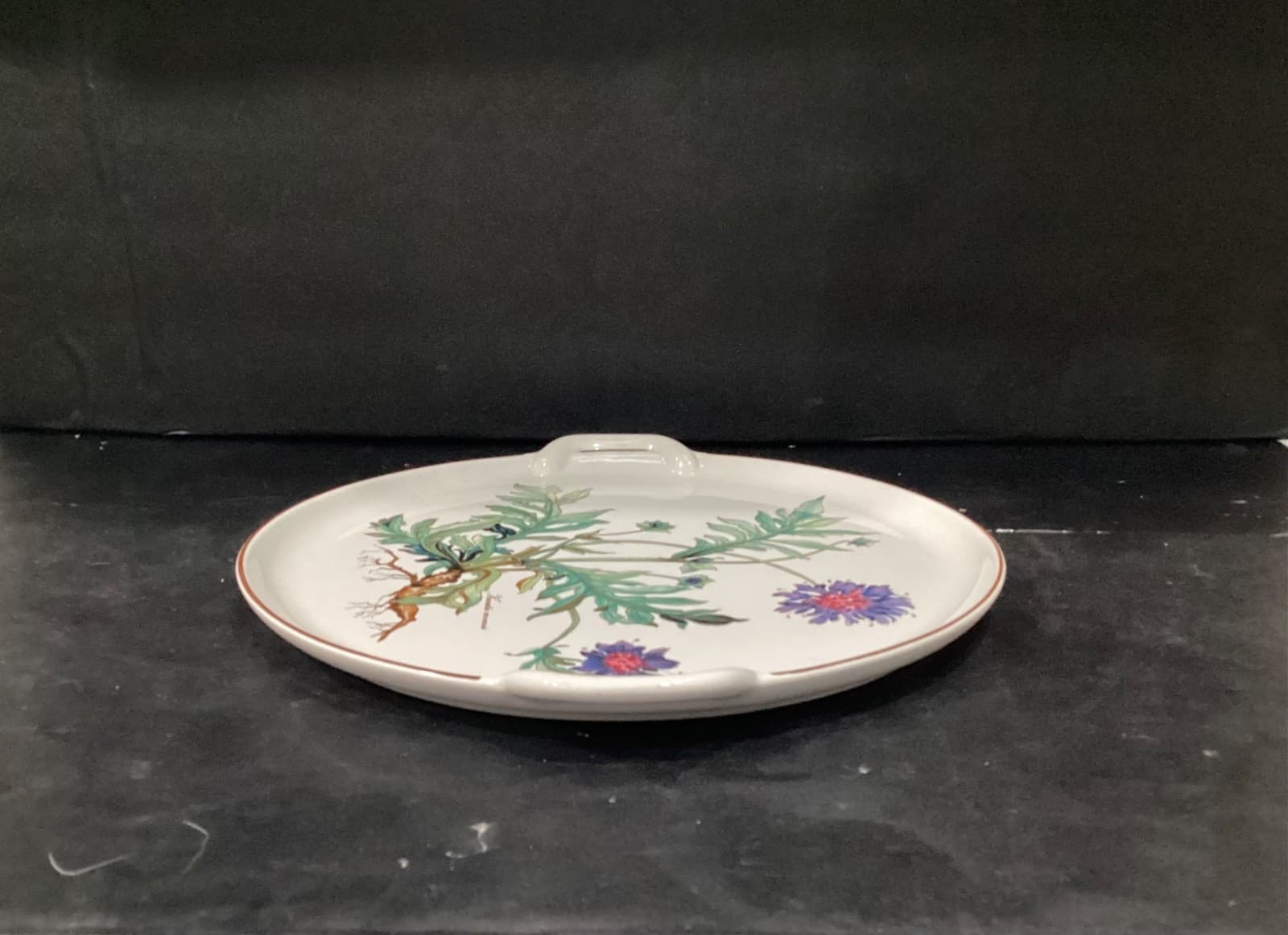 Villeroy and Boch Botanica Knautia Arvensis Tab Handled 12" Cake Plate Platter - Thumbnail 11