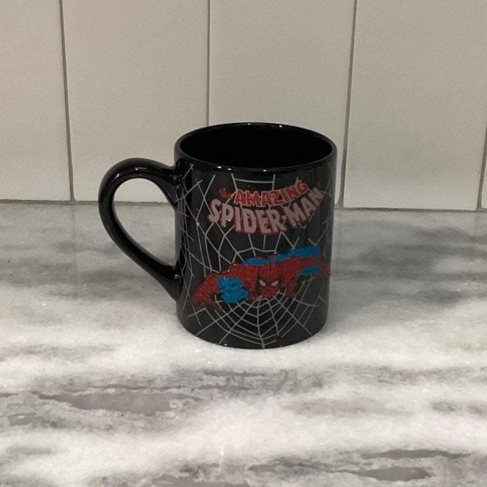 Amazing Spider-Man Black Coffee Cup, Marvel Glitter Mug, Superhero Drinkware - Thumbnail 2