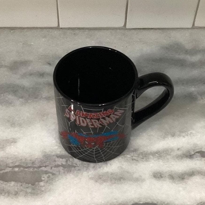 Amazing Spider-Man Black Coffee Cup, Marvel Glitter Mug, Superhero Drinkware - Thumbnail 3