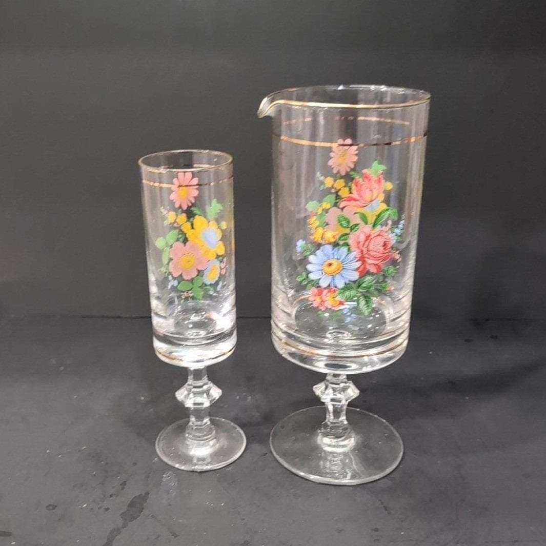 Arcopal Floral Vintage Pitcher and Glass, French Stemmed Drinkware, Glassware - Thumbnail 10