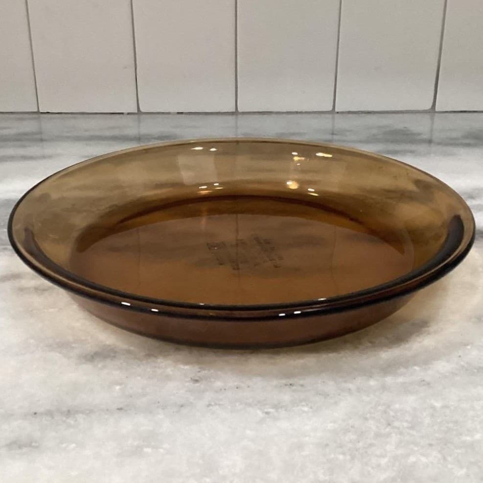 Anchor Hocking Pie Plates #1060, Set of 2, Vtg Amber Brown Bakeware, Ovenware - Thumbnail 13