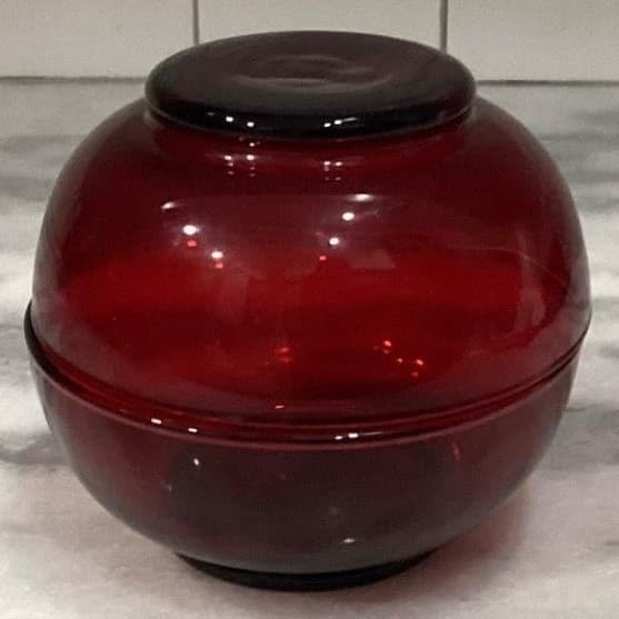 Anchor Hocking Royal Ruby Footed Fruit Bowls, Set of 2, Vintage Red Glass - Thumbnail 9