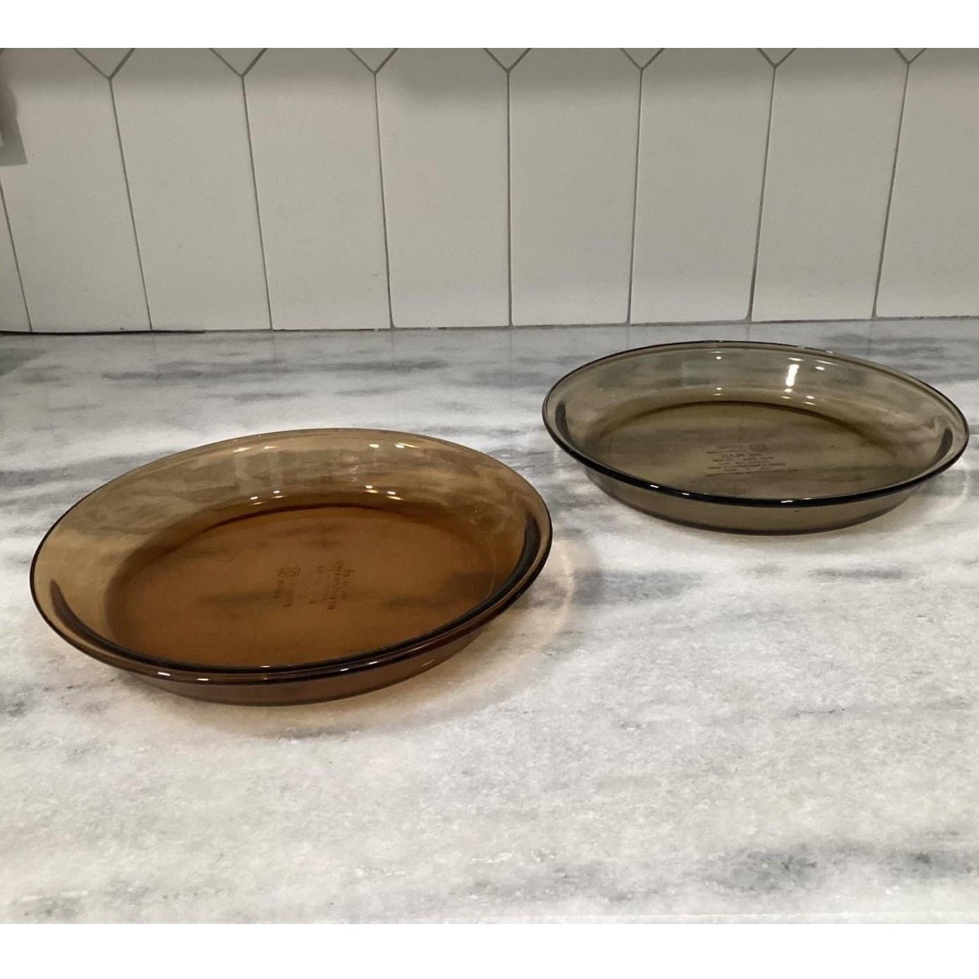 Anchor Hocking Pie Plates #1060, Set of 2, Vtg Amber Brown Bakeware, Ovenware - Thumbnail 8