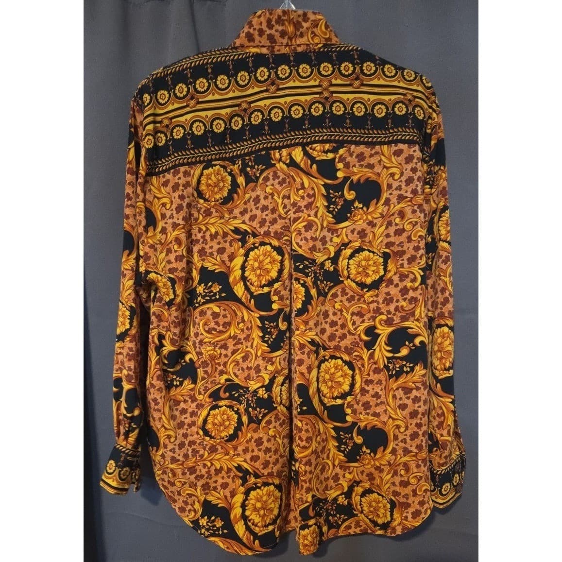 Martinique Gold Baroque Leopard Print Button Down. Woman's Size 8, Long Sleeve - Thumbnail 4