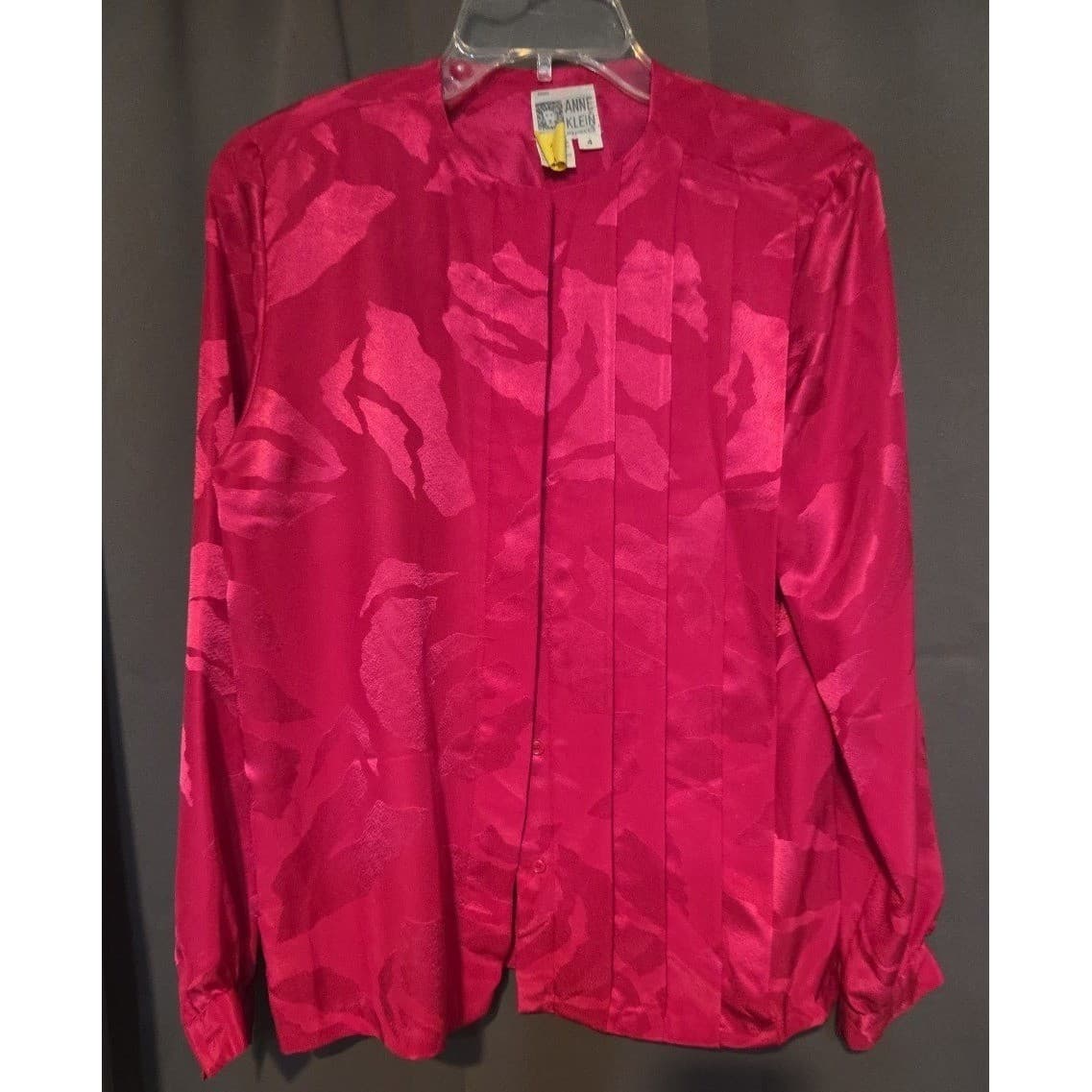 Anne Klein New Aspects Fuchsia Jacquard Floral Pleated Blouse, Woman's Size 4 - Thumbnail 3