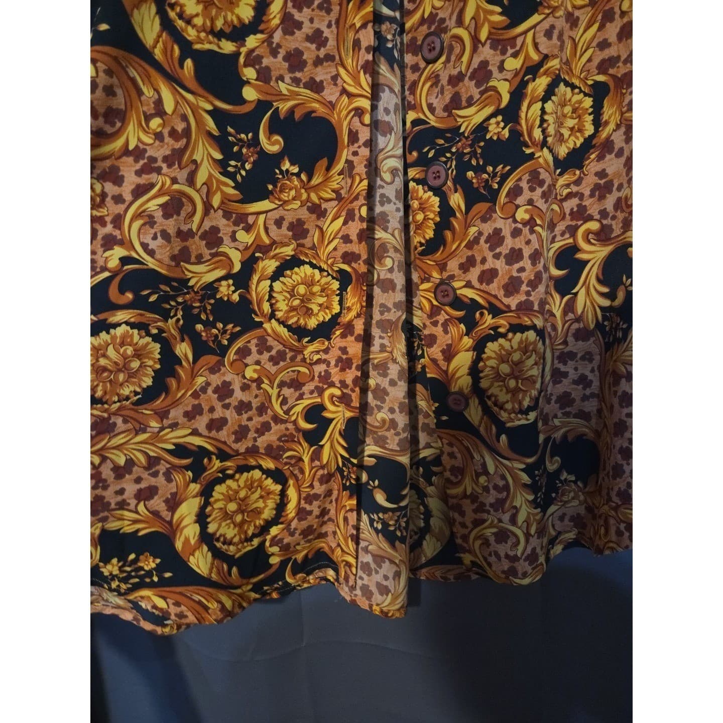 Martinique Gold Baroque Leopard Print Button Down. Woman's Size 8, Long Sleeve - Thumbnail 7