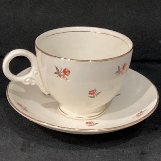 Cunningham & Pickett "Cardinal" Teacup and Saucer, Hand Decorated Tableware - Thumbnail 12
