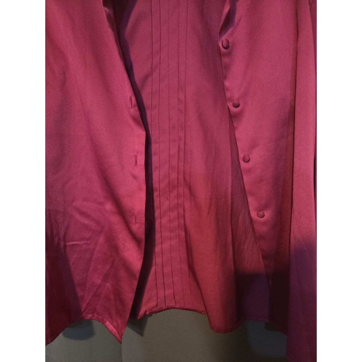 Finley Magenta Satin Long Sleeve Button Front Blouse, Woman's Size 8, Vintage - Thumbnail 5