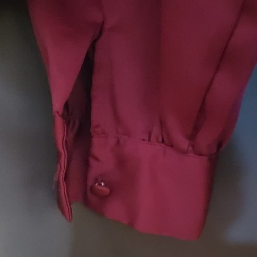 Finley Magenta Satin Long Sleeve Button Front Blouse, Woman's Size 8, Vintage - Thumbnail 6