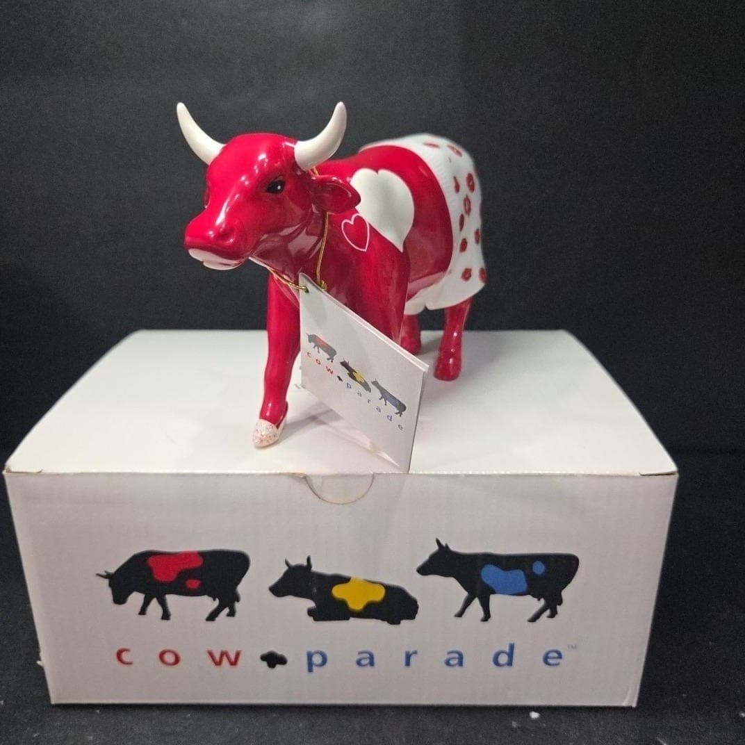 Cow Parade Moocho Amor Figurine, Westland Giftware, #9177, Box/Tag - Thumbnail 2