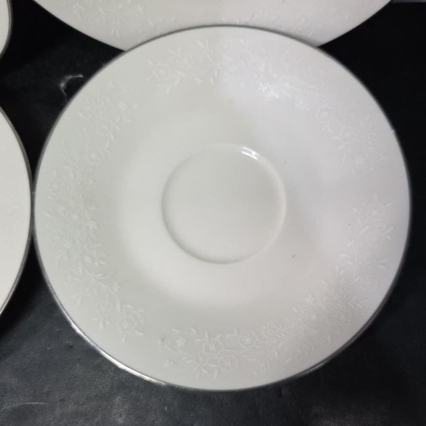 Carico Fine China Chantilly Saucers #7953, Set of 4, Porcelain Japan Dinnerware - Thumbnail 3