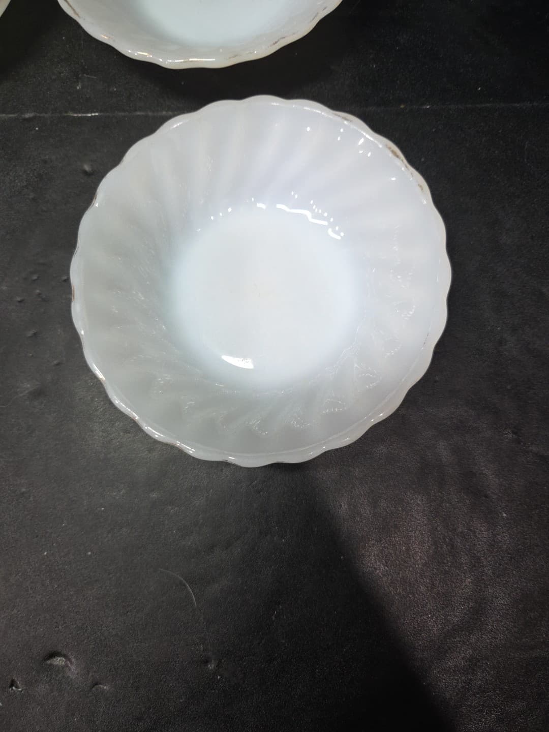 Anchor Hocking Milk Glass Berry Bowls, White Golden Shell Design, Set of 3 Bowls - Thumbnail 2