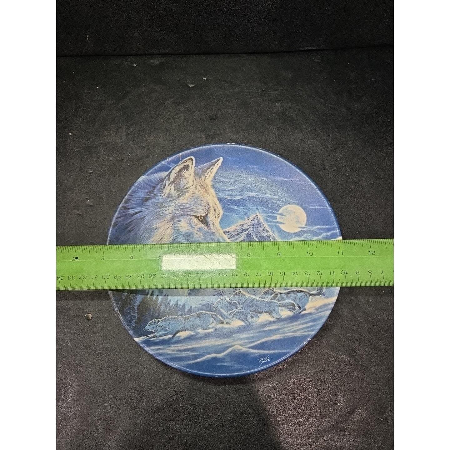 Hamilton "Moonlight Run" Spirit Wolf Collector Plate, Vintage 8" Porcelain Decor - Thumbnail 3
