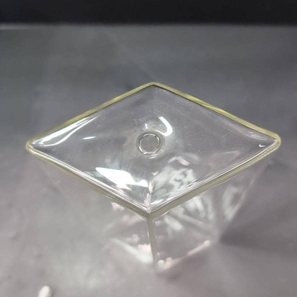 Firelight Glass 9" Diamond Oil Lamp, Minimalist Decor Candle, Ambient Lighting - Thumbnail 6